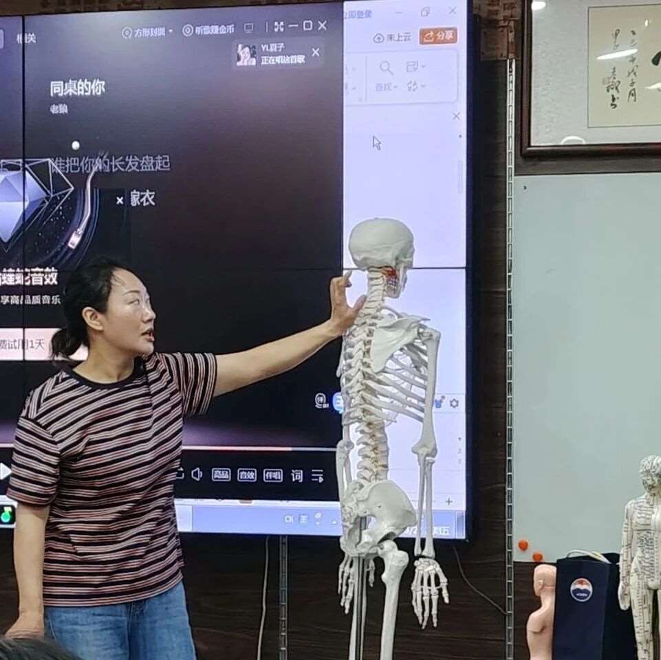 广州老人推拿培训选润贤中医学堂：三甲医师辨证诊断 + 老年专属技法，14 项中医技术超值学