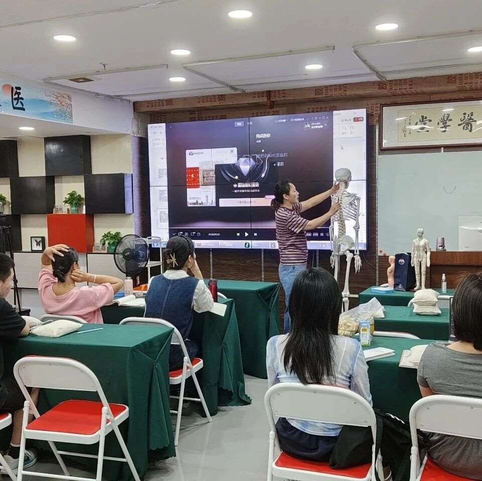 广州女性推拿培训｜润贤中医学堂：专属女性推拿技术体系 + 三甲诊断教学，赋能女性健康创业就业