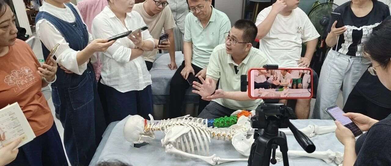 零基础也能学懂的痛症调理！手把手教你自测、修复肩周炎